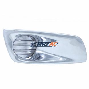 Chrome Plastic Fog Light Cover Without Light Opening For 2008-2017 Kenworth T660 - Passenger - United Pacific 41541